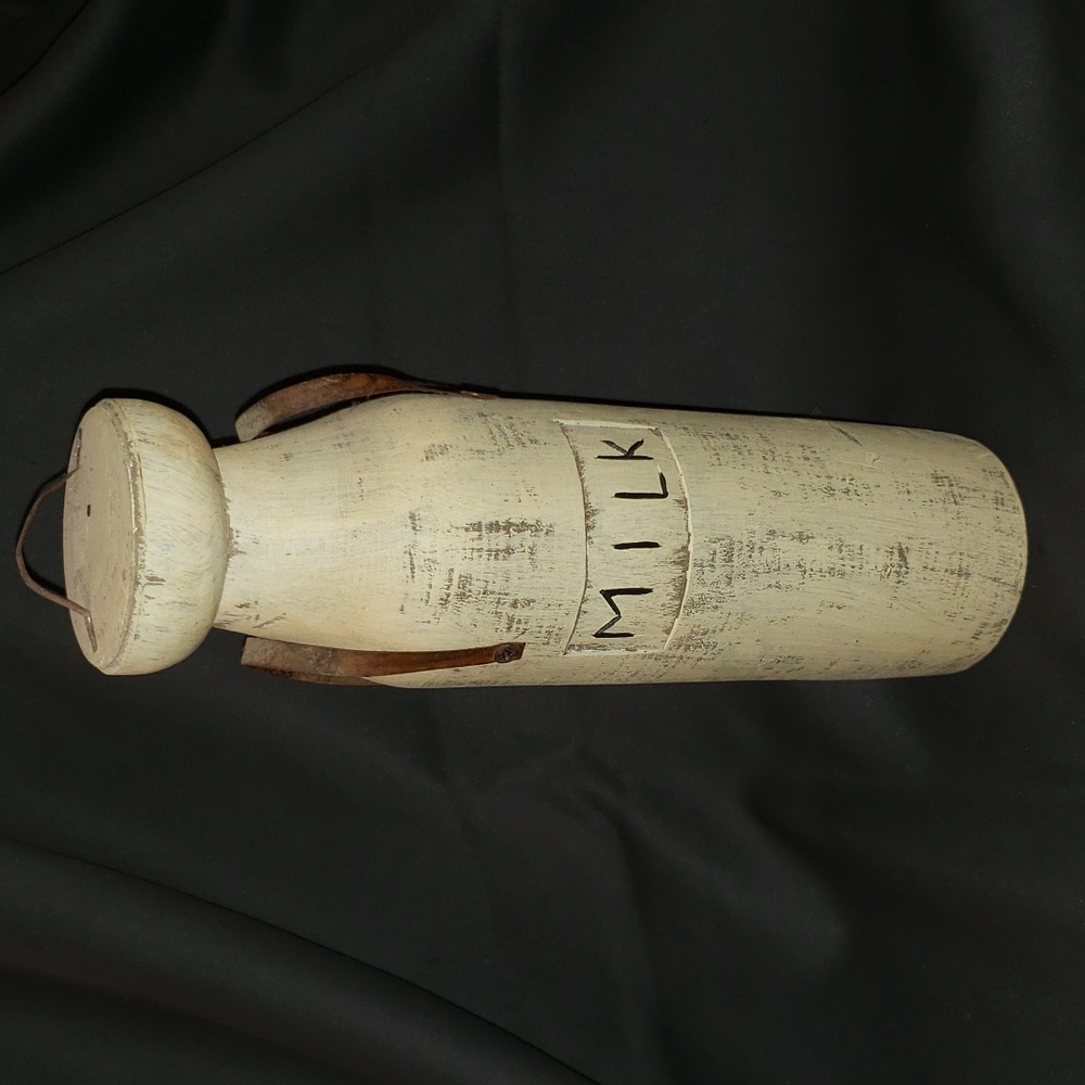 🌟Rustic Wooden Milk Bottle🌟